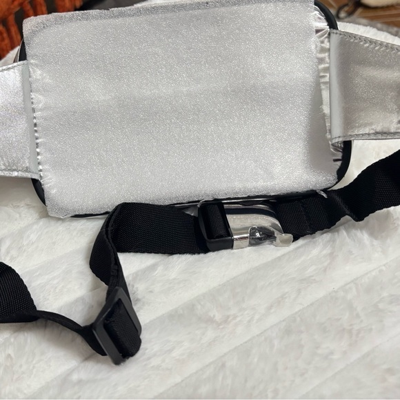 NEW PACO RABANNE  Fanny Pack Silver and Black Belt Bag - Picture 6 of 11